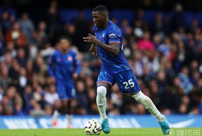 民驻足观赏 民驻足观赏