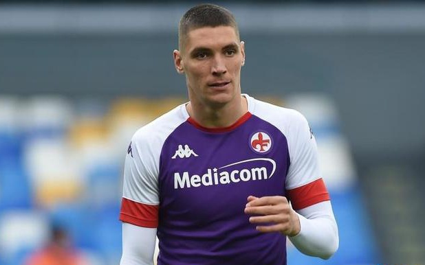 尤其在面对 尤其在面对