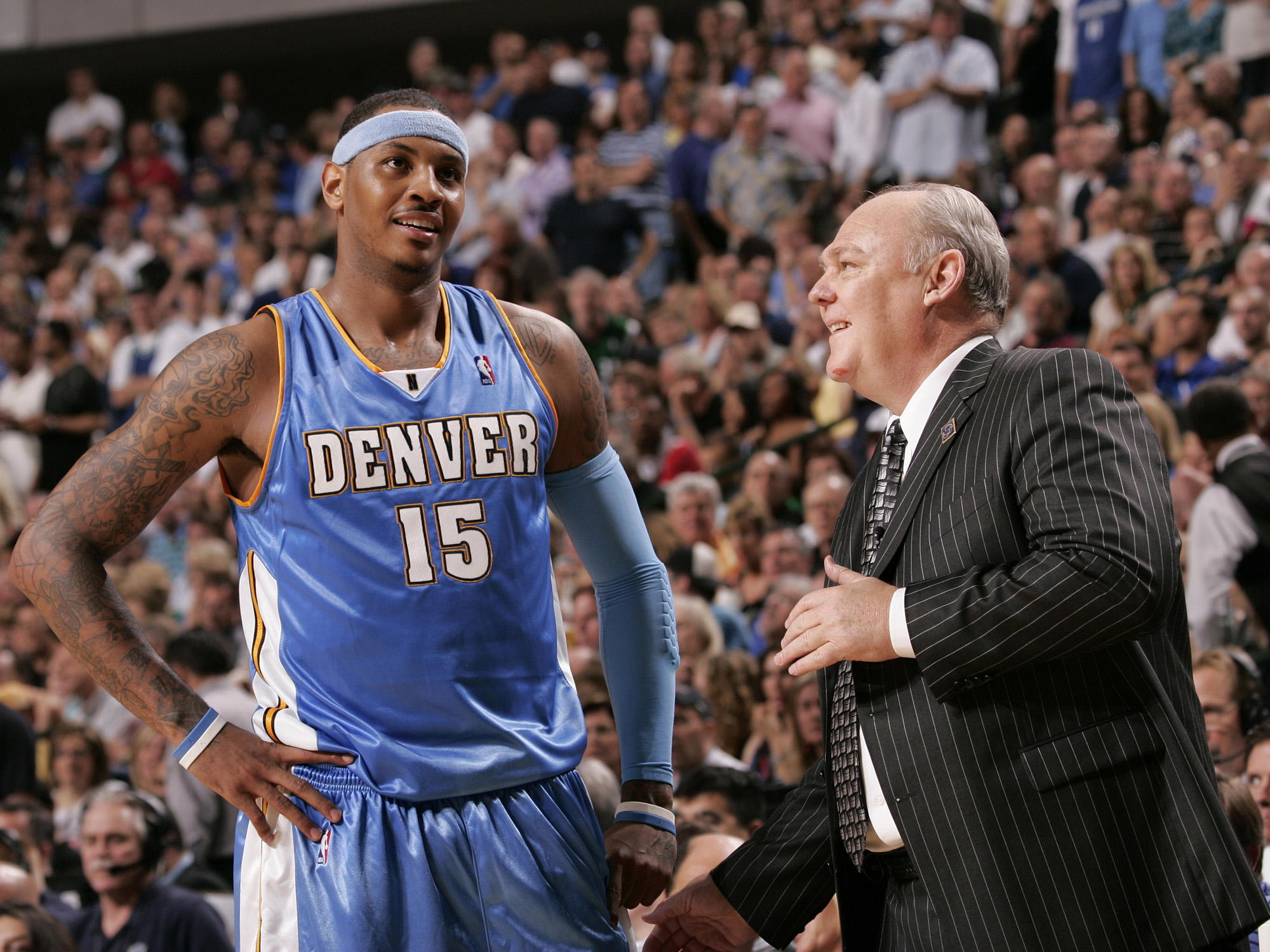 低于较小阈 低于较小阈