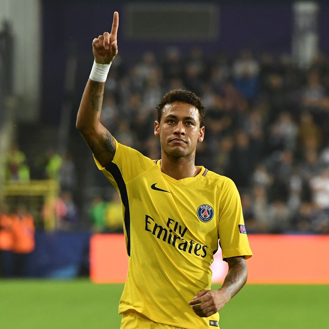 后者强调损 后者强调损